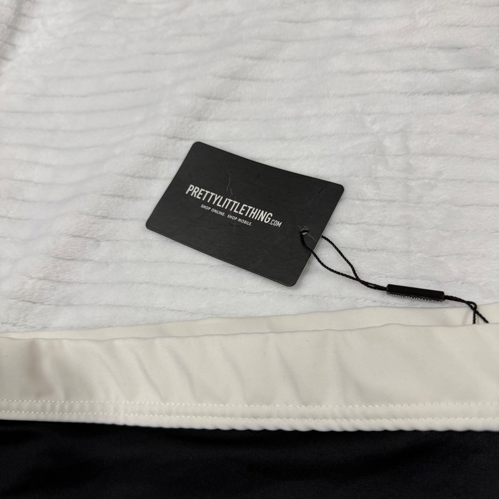 PrettyLittleThing Black White High Waisted Bikini Bottoms Plus Size US 20 NWT - Picture 3 of 7